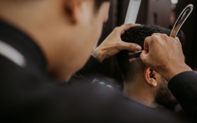selective-focus-photography-of-a-barber-1453005
